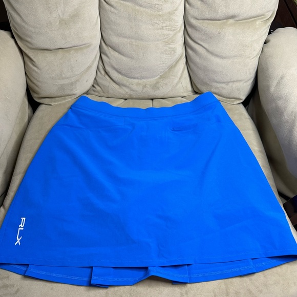 RLX Ralph Lauren Dresses & Skirts - RLX Golf Women's Medium 15" Back-Pleated Aim Stretch Skort Royal Blue small NWT
